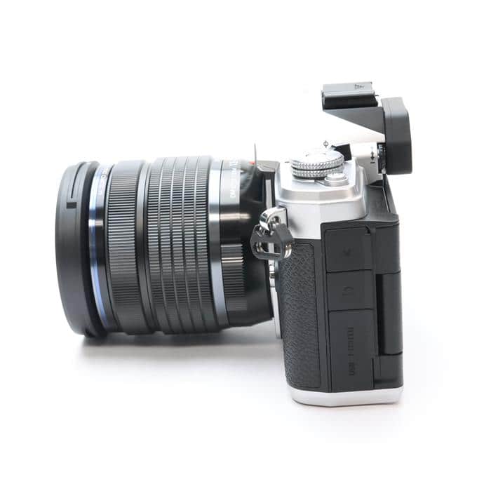 OM-3 12-45mm F4.0 PRO レンズキット