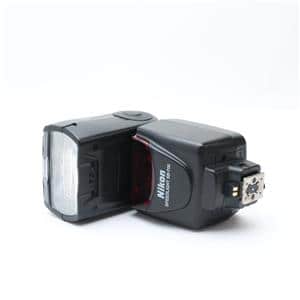 Nikon ニコン/フラッシュ/スピードライト/SB-700 SPEEDLIGHT/2386274/Bランク/82【中古】 Nikon SB-700 Speedlight Flash [GN28M] {Bounce, Zoom}