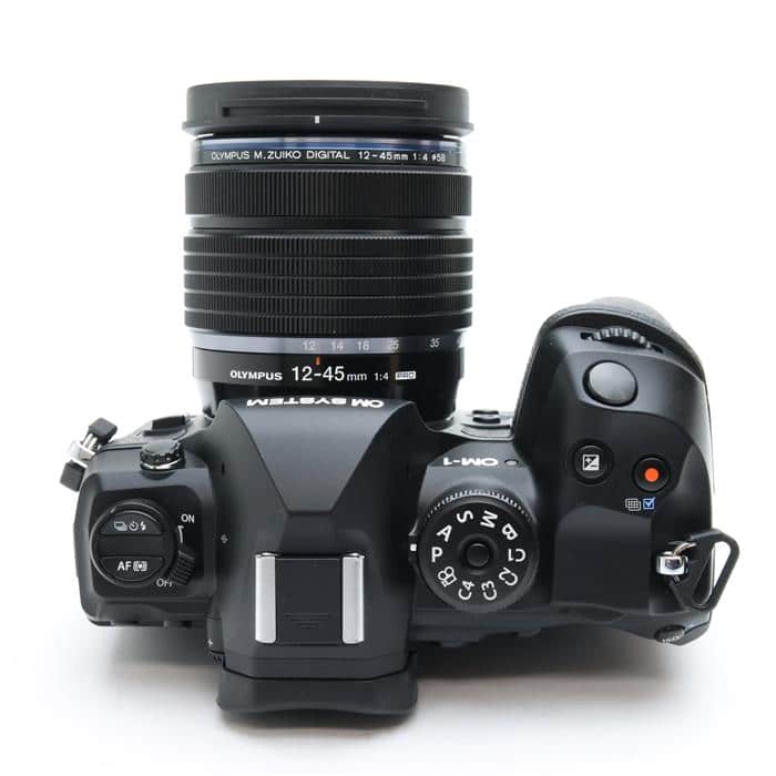 OM-1 Mark II 12-45mm F4.0 PRO レンズキット