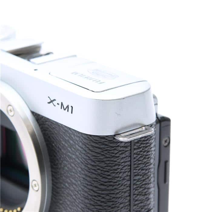 富士フイルム - biclo様用 FUJIFILM X-M1 ミラーレスカメラ ダブルレンズキット FUJIFILM 中古 1年保証 美品 X-M1 ダブルレンズキット シルバー