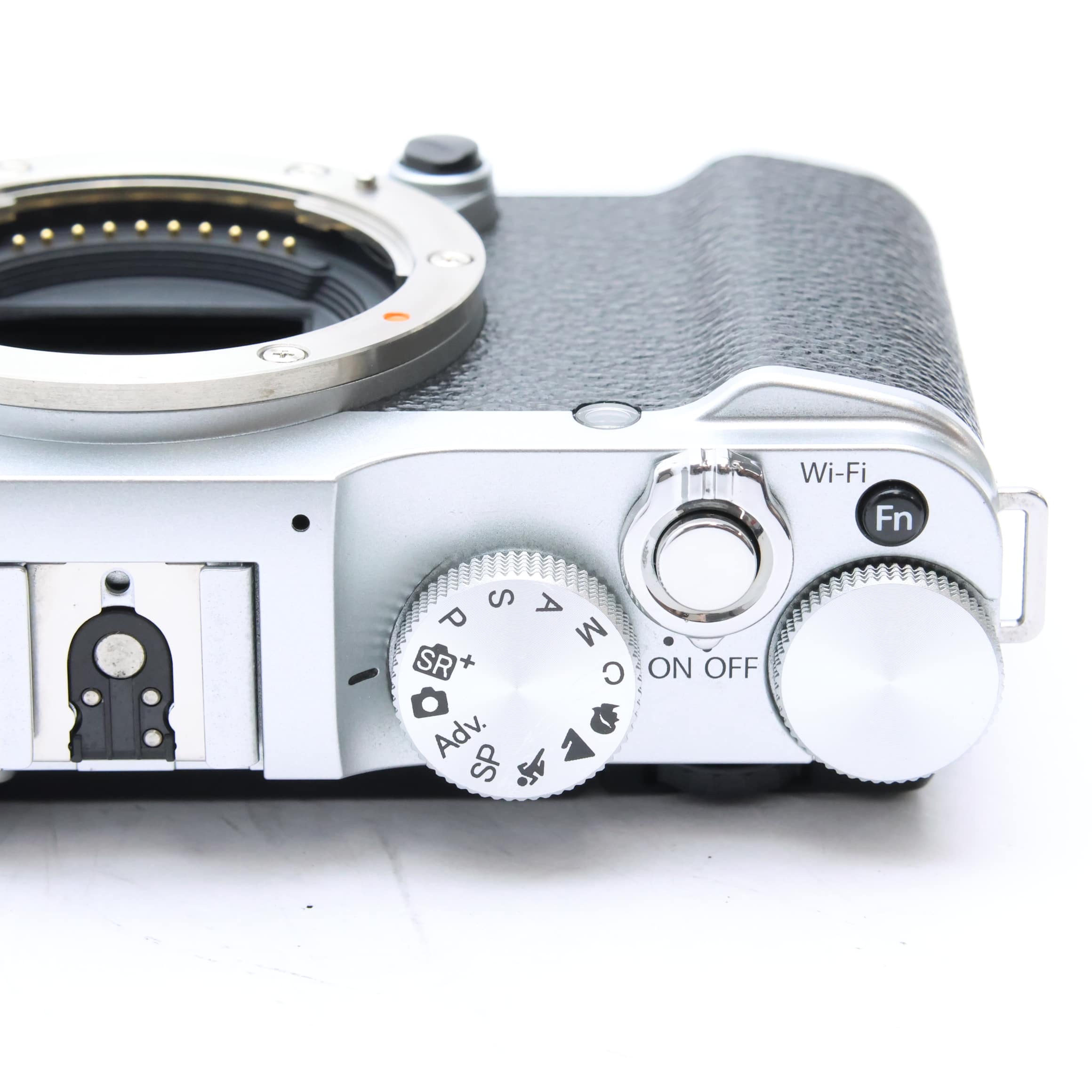 中古)FUJIFILM (フジフイルム) X-M1 ダブルレンズキット シルバー