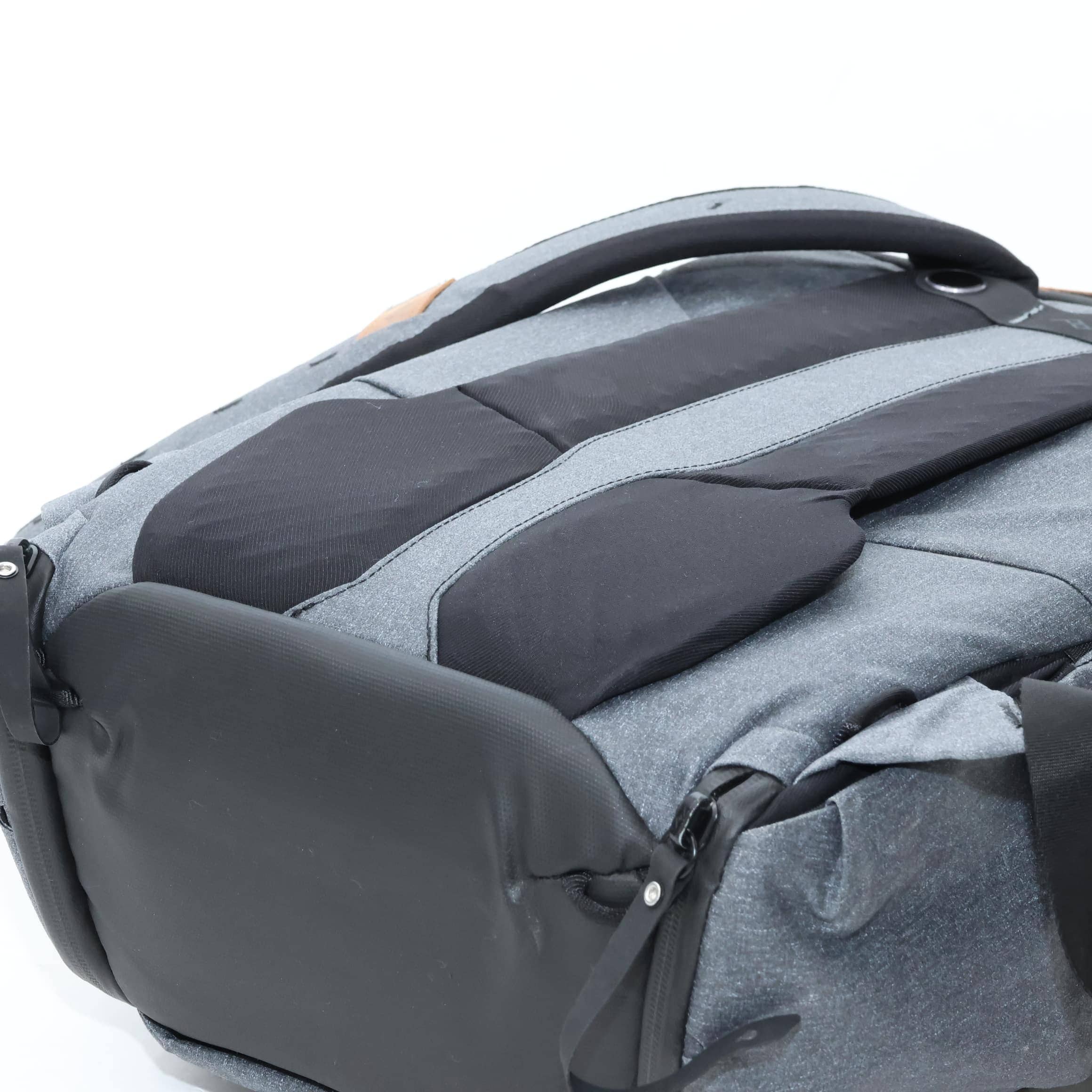 中古)peak design (ピークデザイン) エブリデイバックパック 20L V2
