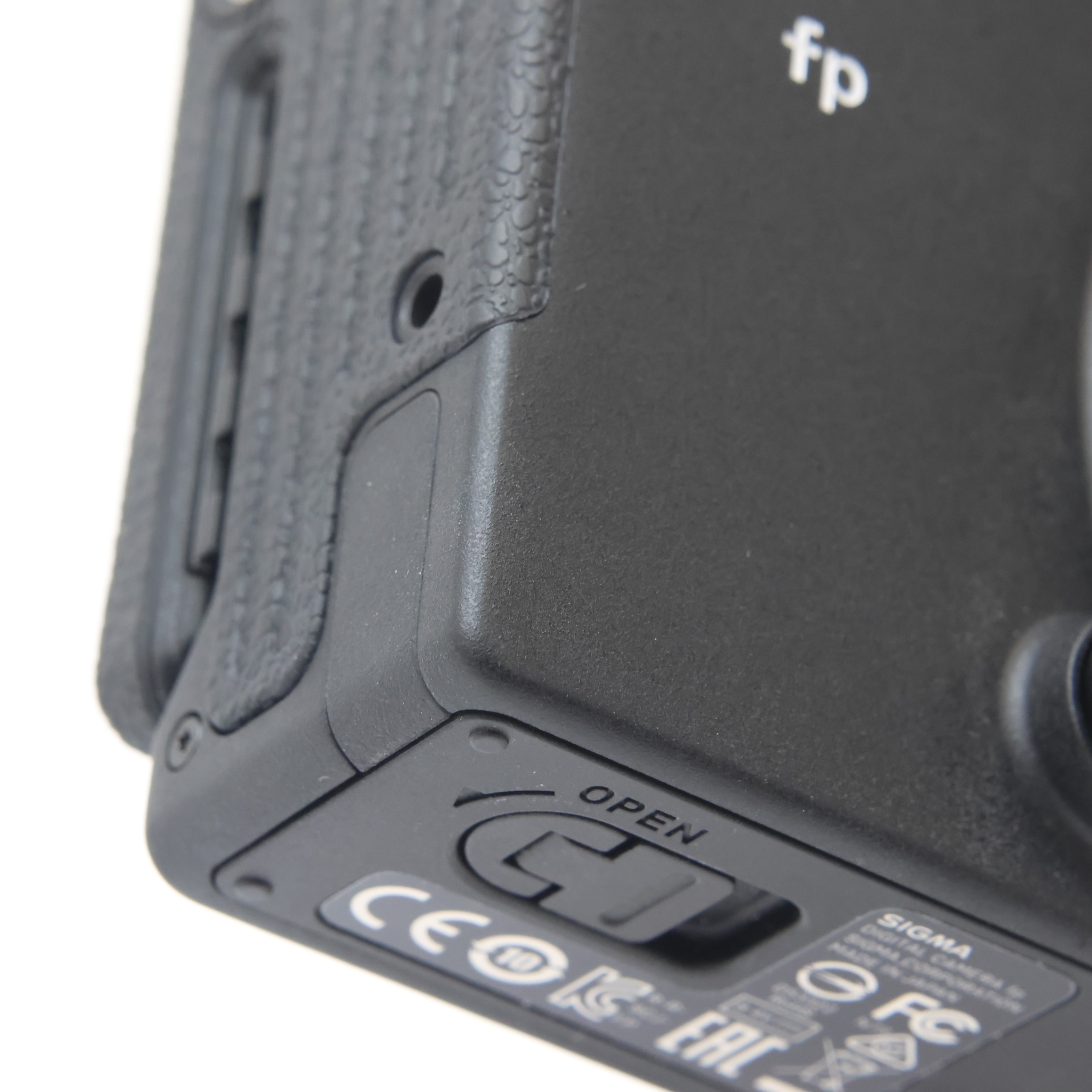 中古)SIGMA (シグマ) fp ＆ C 45mm F2.8 DG DN キット（商品ID