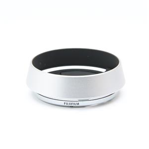 【中古】FUJIFILM レンズフード シルバー LH-XF35-2 S Amazon | 富士フイルム(FUJIFILM) レンズフード シルバー LH-XF35-2 S
