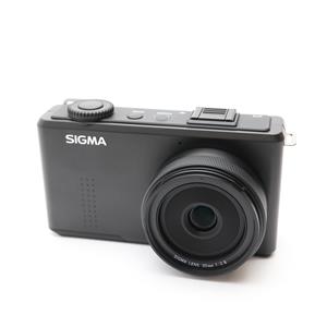 SIGMA 2449030076131 | Merrill DP2 中古：B(並品)】シグマ 美品 DP2Merrill シグマ デジタルカメラ