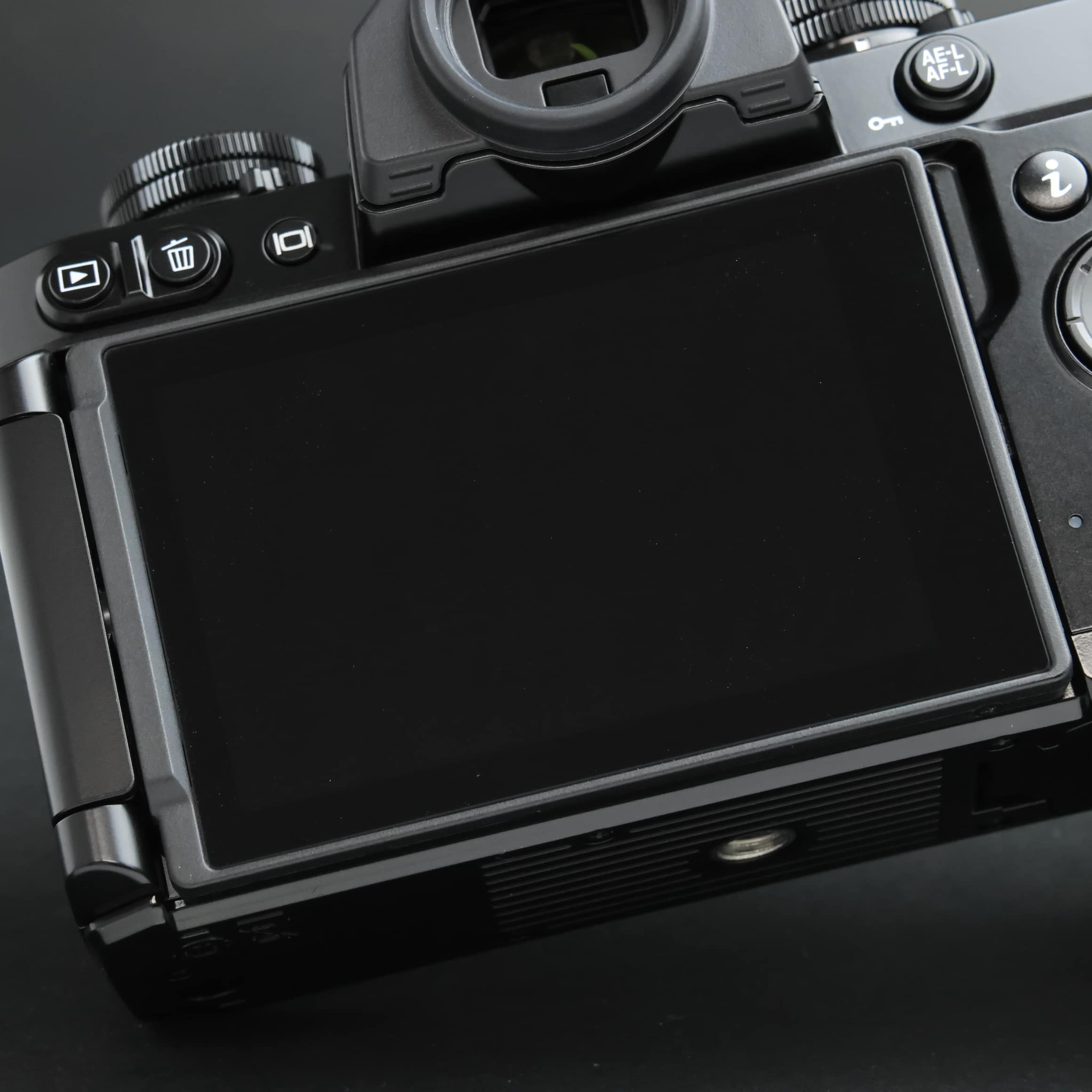 中古)Nikon (ニコン) Zfc ボディ HERALBONY ブラック（商品ID