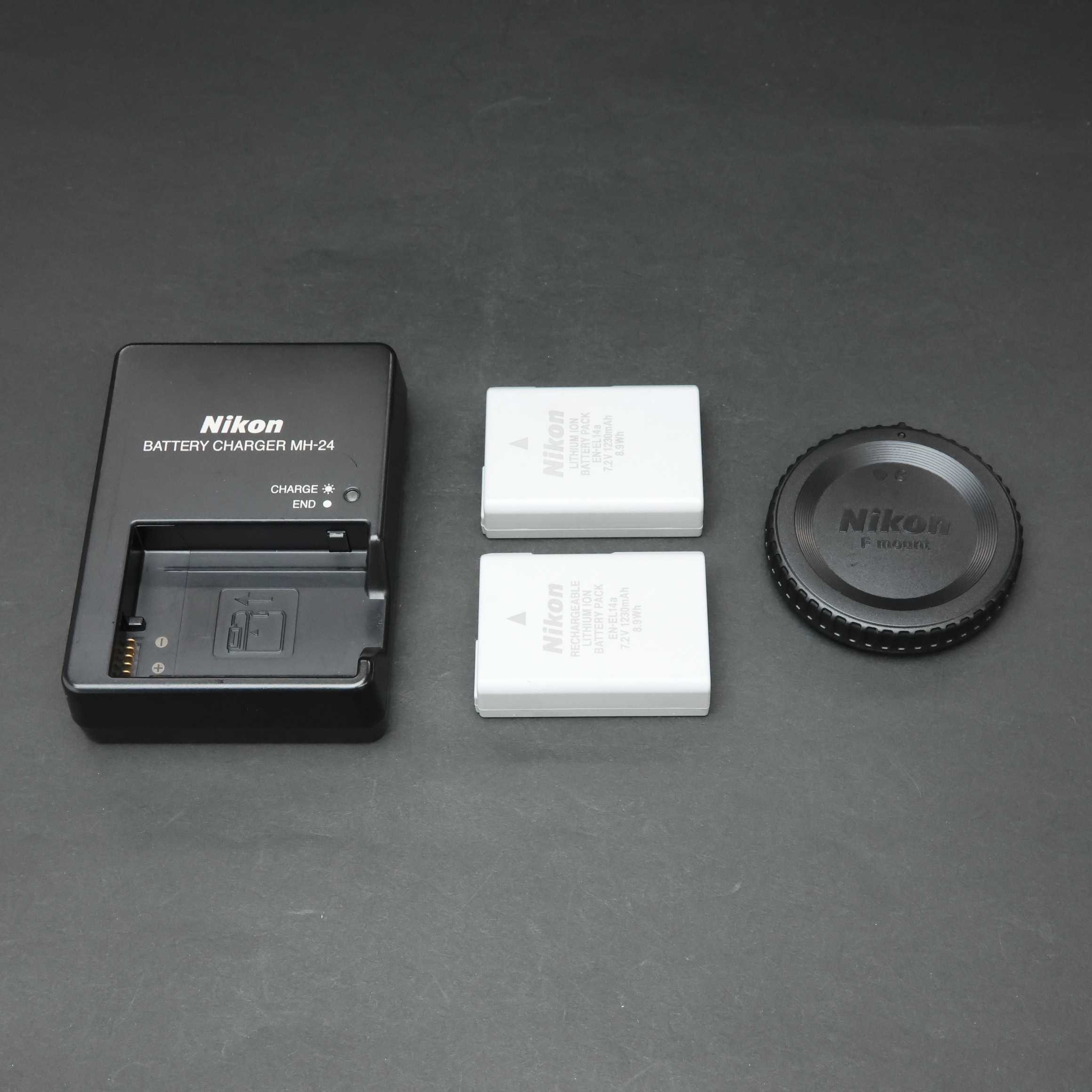 中古)Nikon (ニコン) Df Gold Edition ブラック（商品ID 