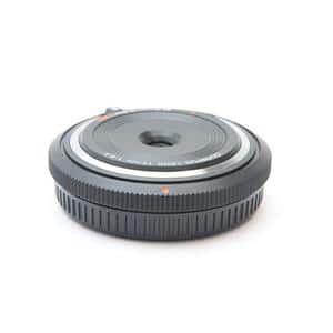 OLYMPUS フィッシュアイ レンズ9mm F8.0 魚眼レンズ Amazon.com : OLYMPUS OM SYSTEM 9mm f8.0 Fisheye Body Cap