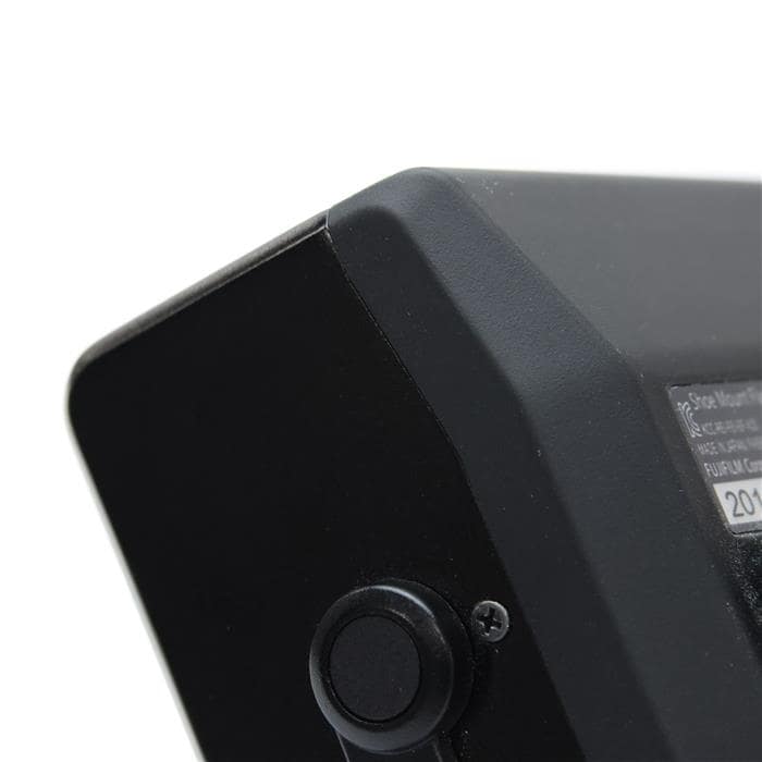 クリップオンフラッシュ EF-X20