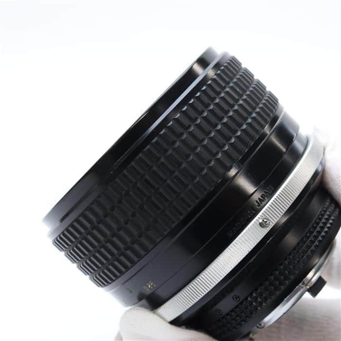 Ai-S Nikkor 85mm F1.4