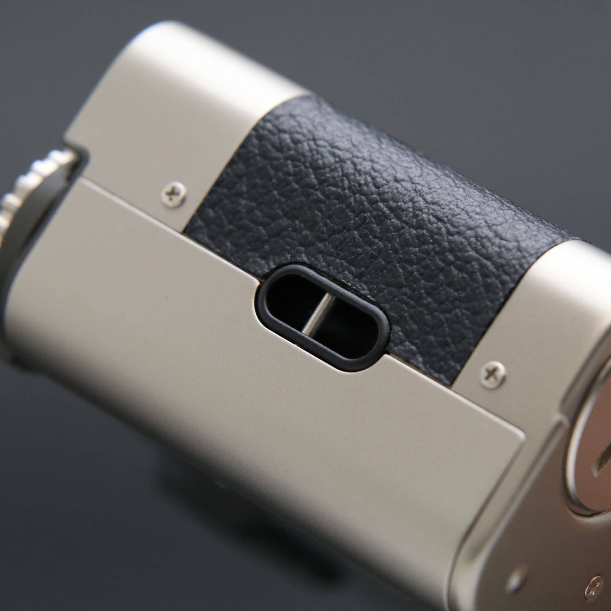 中古)Leica (ライカ) minilux 100 YEARS SCHMIDT EDITION チタン（商品