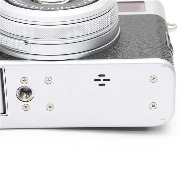 中古)FUJIFILM (フジフイルム) X100V シルバー（商品ID：3717030790371