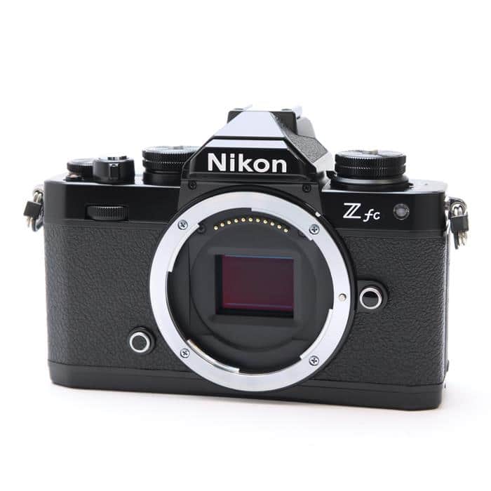 完動品 ◉ Nikon FE2 単焦点レンズ付き フィルムカメラ 完動品 ◉ Nikon FE2 単焦点レンズ付き フィルムカメラ Nikon FE2 一眼レフ