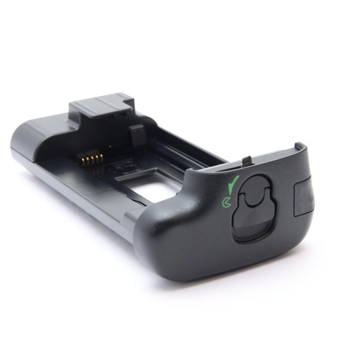 中古)Nikon (ニコン) マルチパワーバッテリーパック MB-D17（商品ID