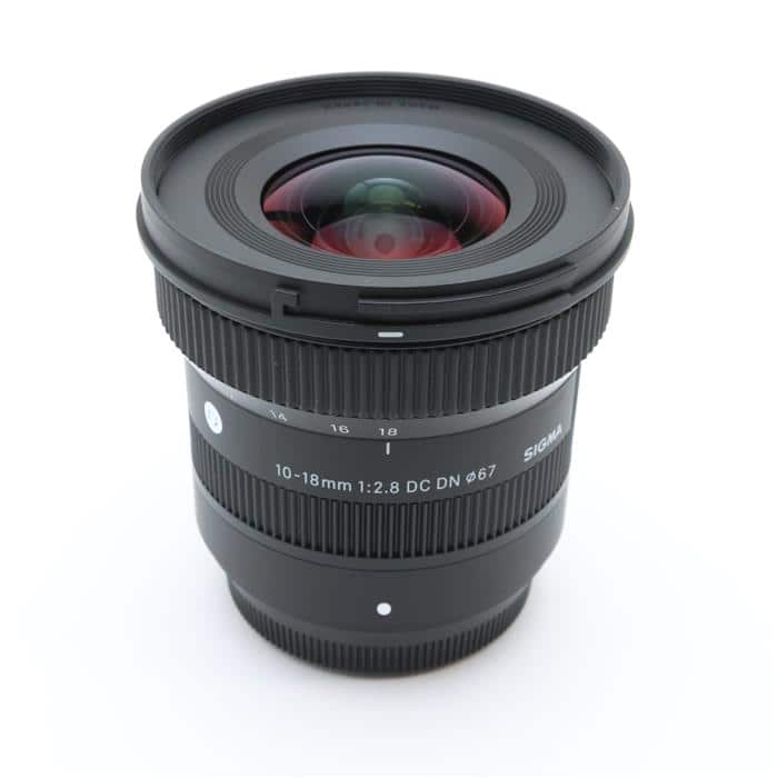Contemporary 10-18mm F2.8 DC DN (フジフイルムX用)