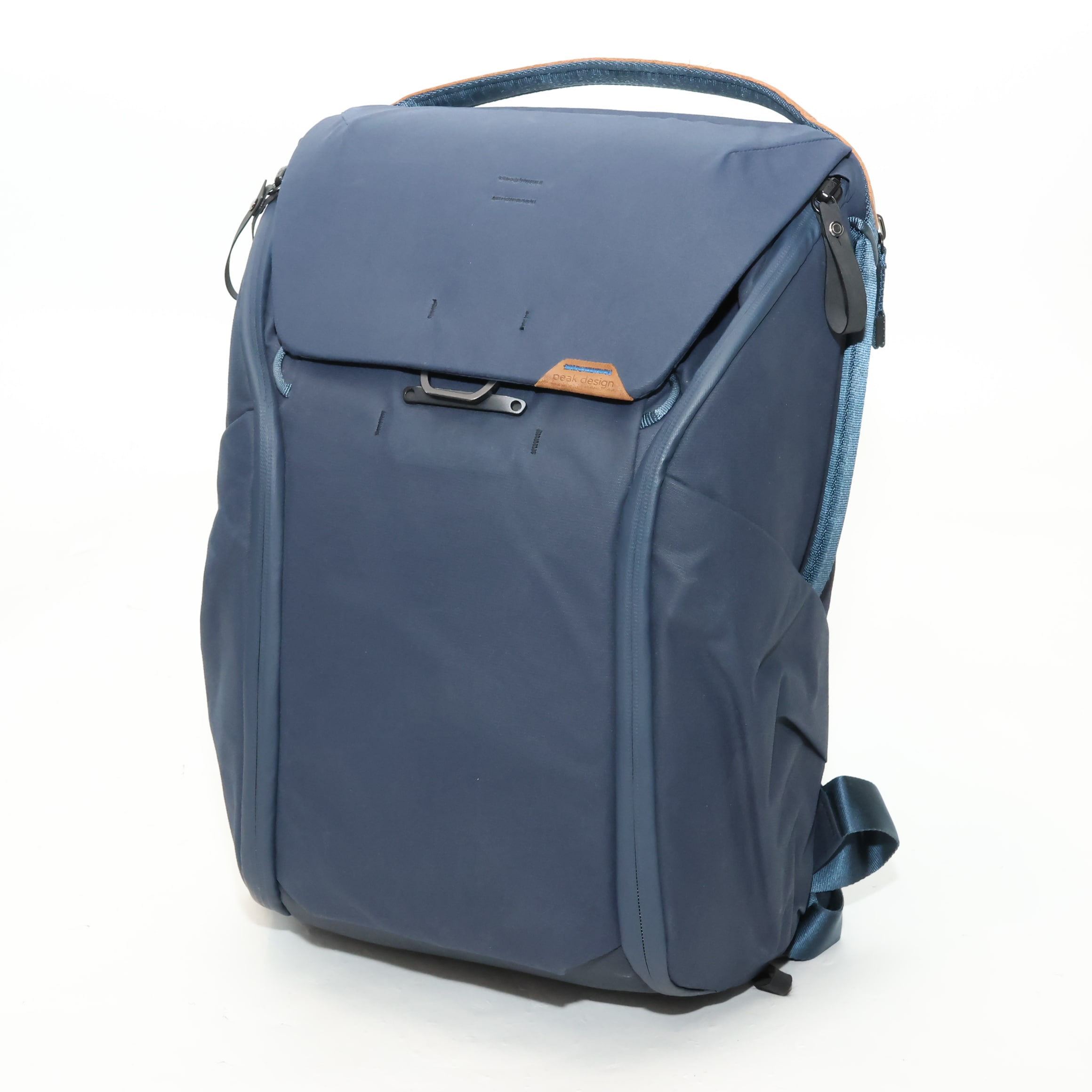 中古)peak design (ピークデザイン) エブリデイバックパック 20L V2 