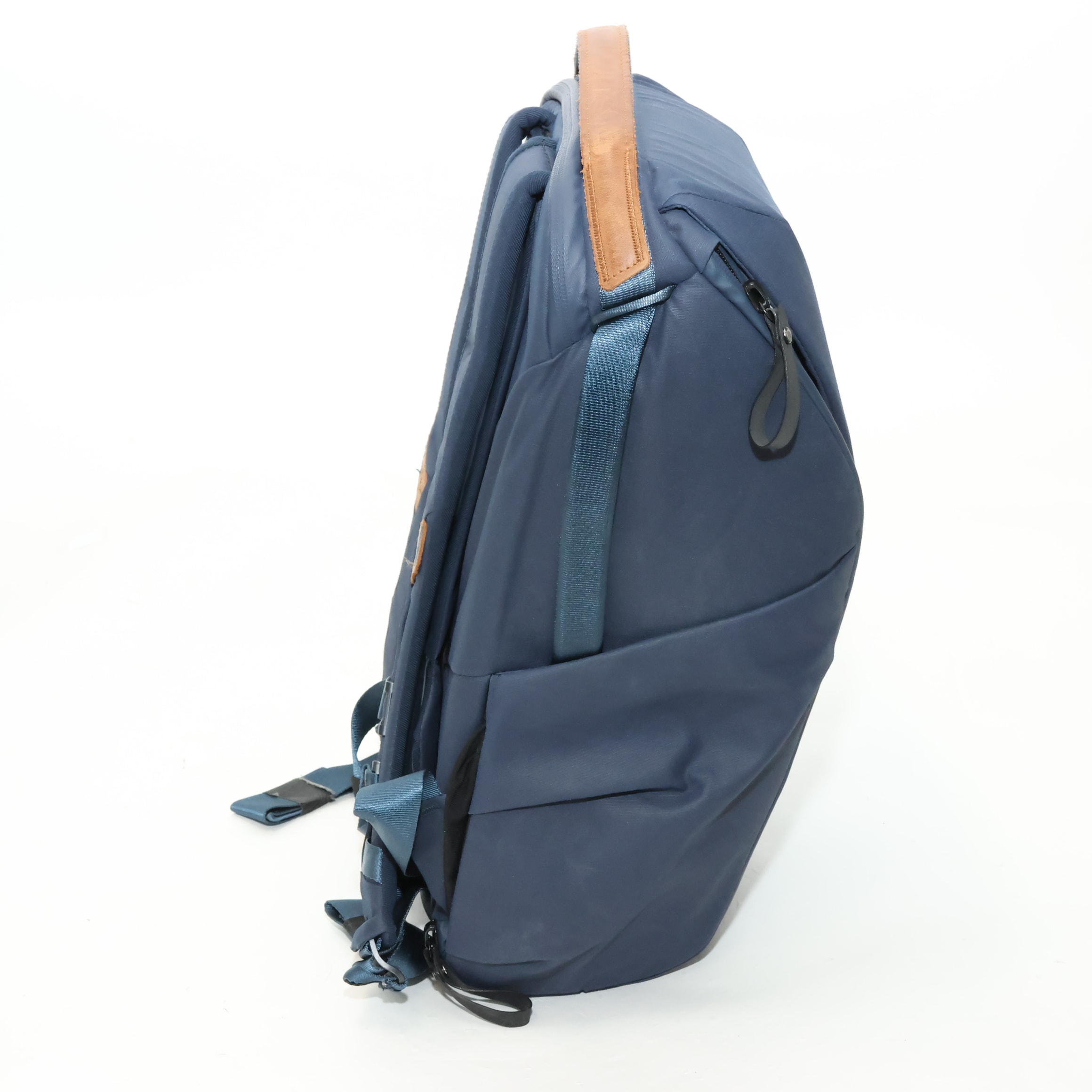 中古)peak design (ピークデザイン) エブリデイバックパック 20L V2 
