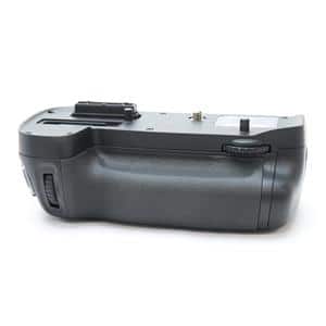 Nikon ニコン/マルチパワーバッテリーパック/MB-D16/3008262/Bランク/62【中古】 Nikon ニコン/マルチパワーバッテリーパック/MB-D16/3008262/B