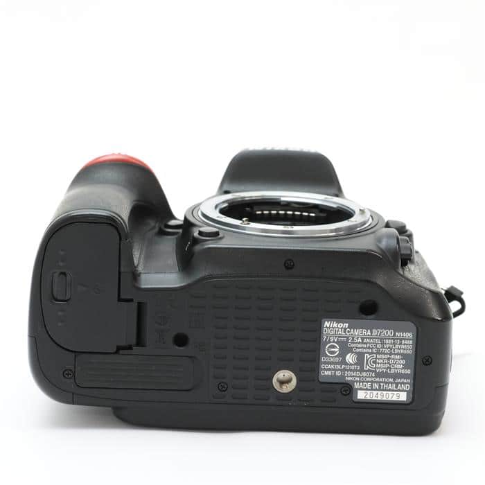 NIKON ニコン D7200 本体 超美品 Nikon D7200 使用率16％ Wi-Fi搭載