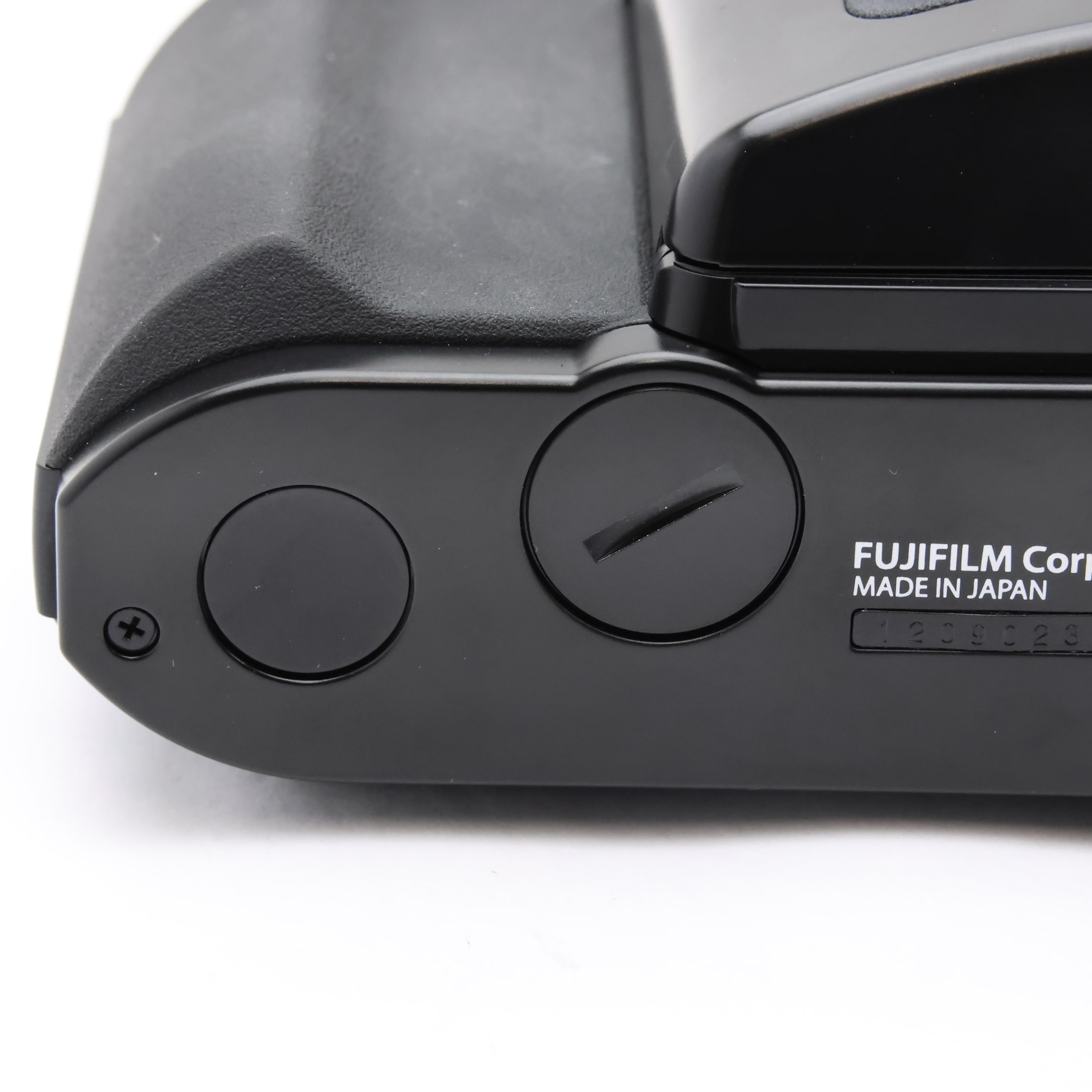 中古)FUJIFILM (フジフイルム) GF670 Professional ブラック（商品ID
