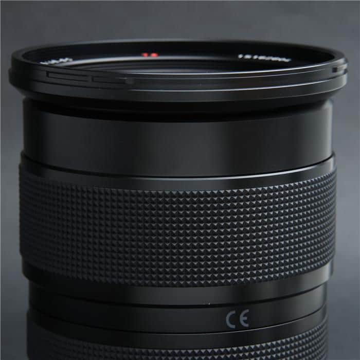 値下げ　CONTAX645 Vario-Sonnar 45-90mm F4.5 Amazon.co.jp: Contax 645 Vario-Sonnar 45-90mm F4.5 : Electronics