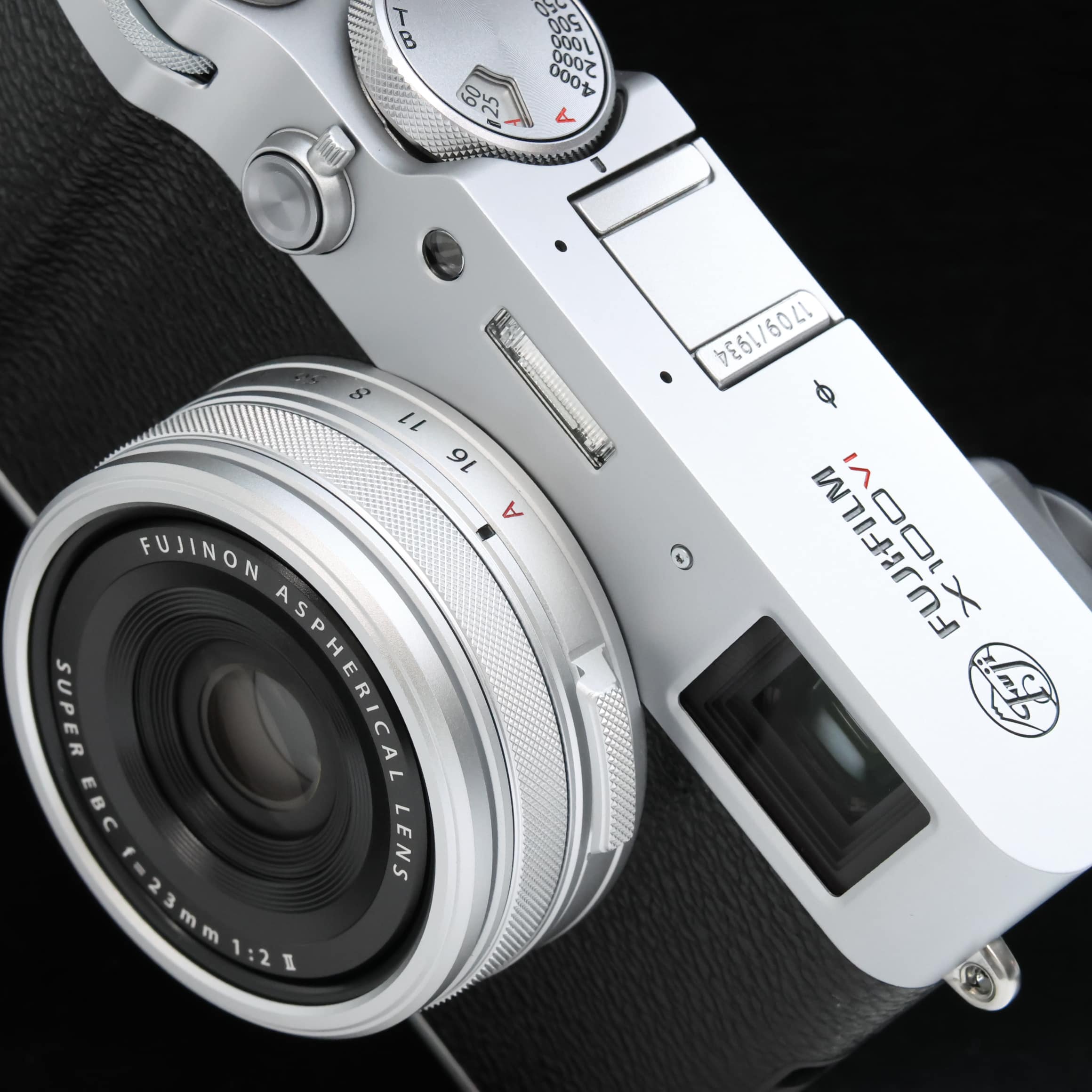 Fujifilm x100 富士フィルム 中古コンデジ 中古在庫情報！フジフィルム X100 ブラックリミテッド｜カメラ買取