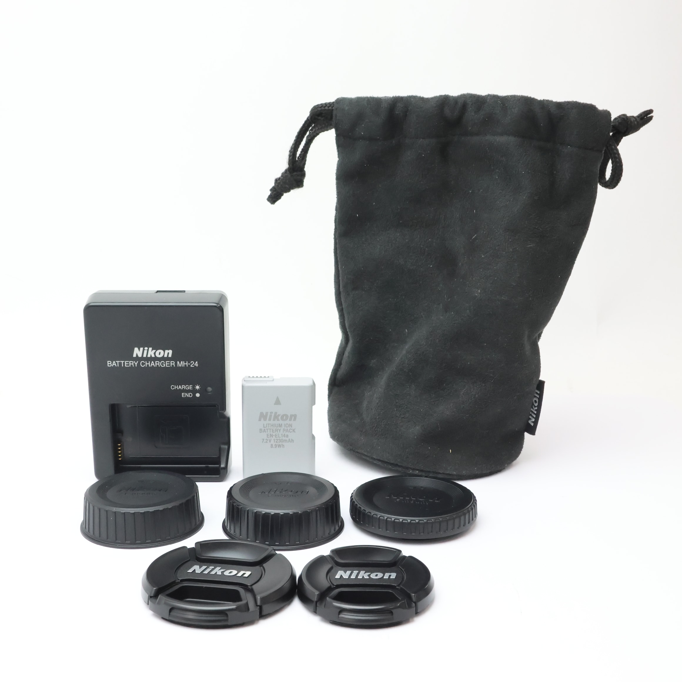 中古)Nikon (ニコン) D5200 ダブルズームキット ブラック（商品ID 