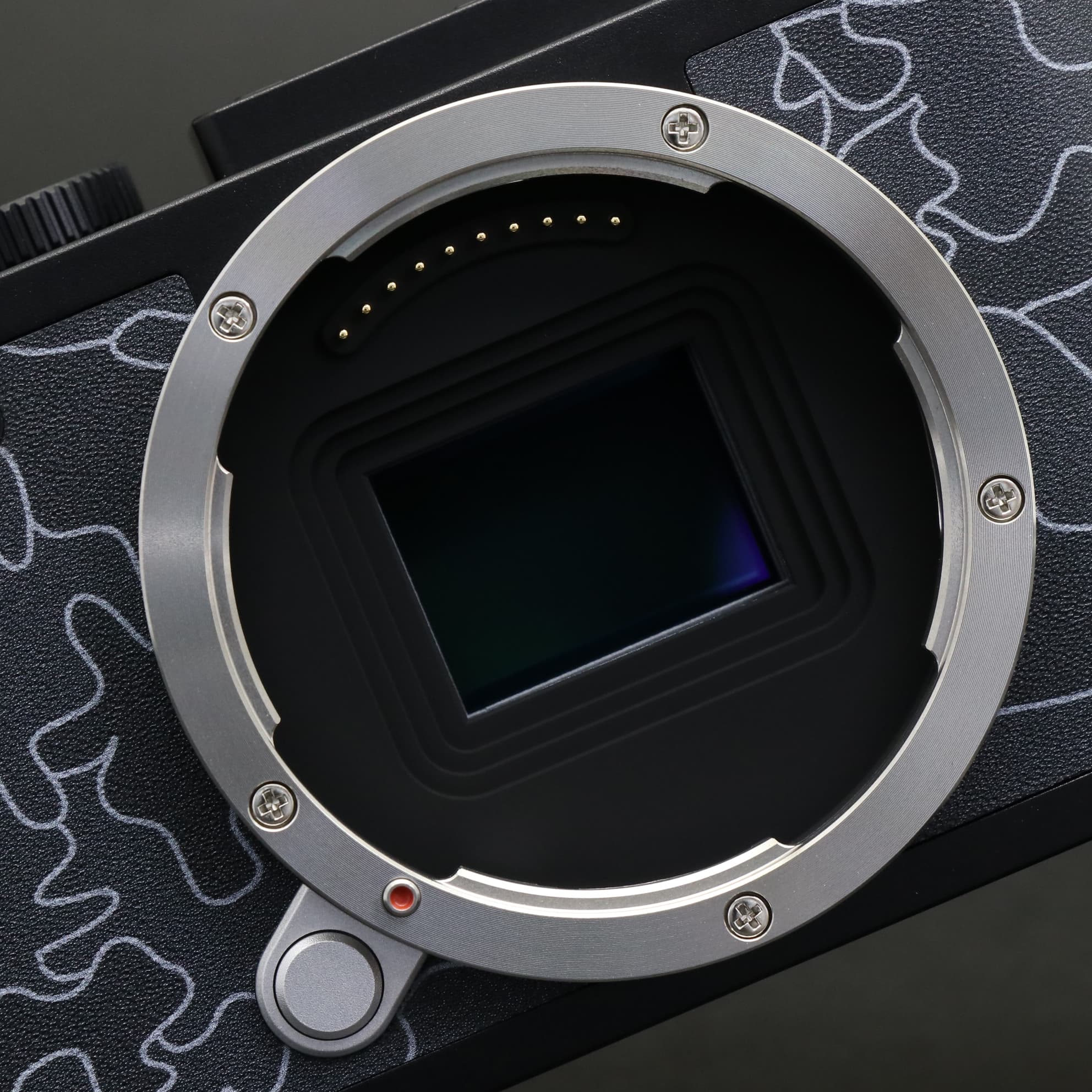 Leica ライカ CL ジャンク品 中古)Leica (ライカ) CL URBAN JUNGLE by JEAN PIGOZZI（ボディのみ