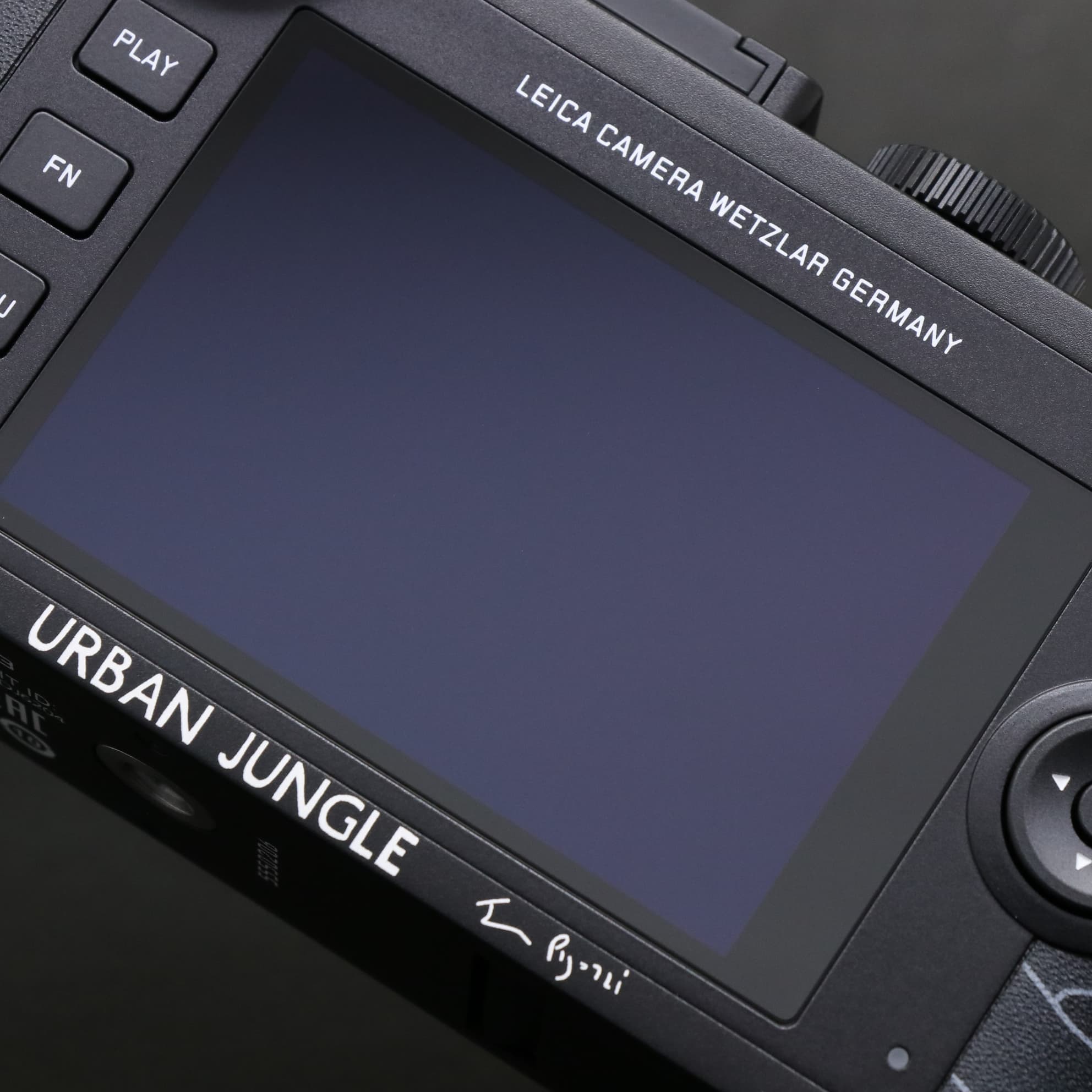 中古)Leica (ライカ) CL URBAN JUNGLE by JEAN PIGOZZI（ボディのみ
