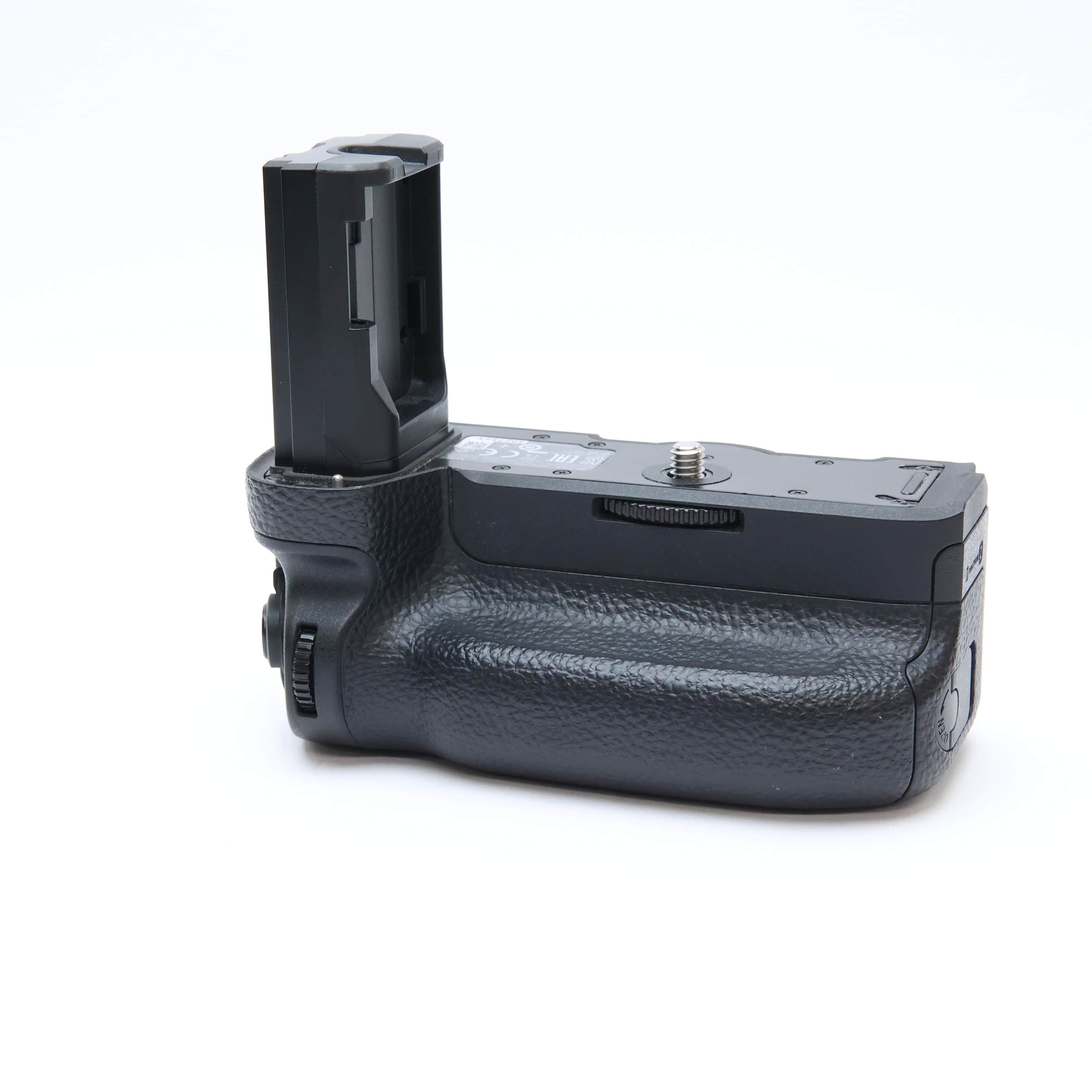 SONY - 保証付き、中古美品、使用頻度極小、ソニー、バッテリーグリップ　VG-C3EM 中古)SONY (ソニー) 縦位置グリップ VG-C3EM（商品ID