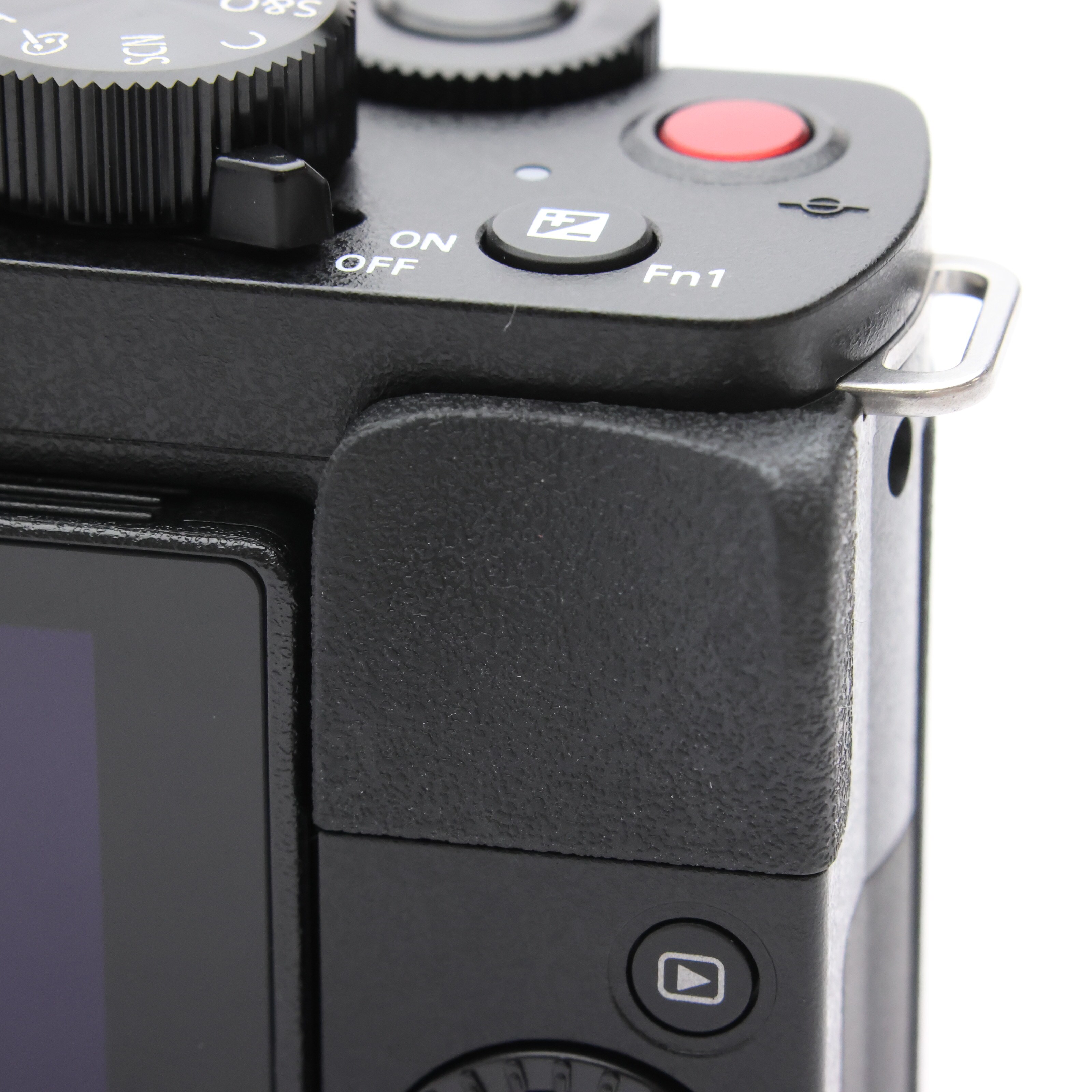 中古)Panasonic (パナソニック) LUMIX DC-G100D ボディ（商品ID