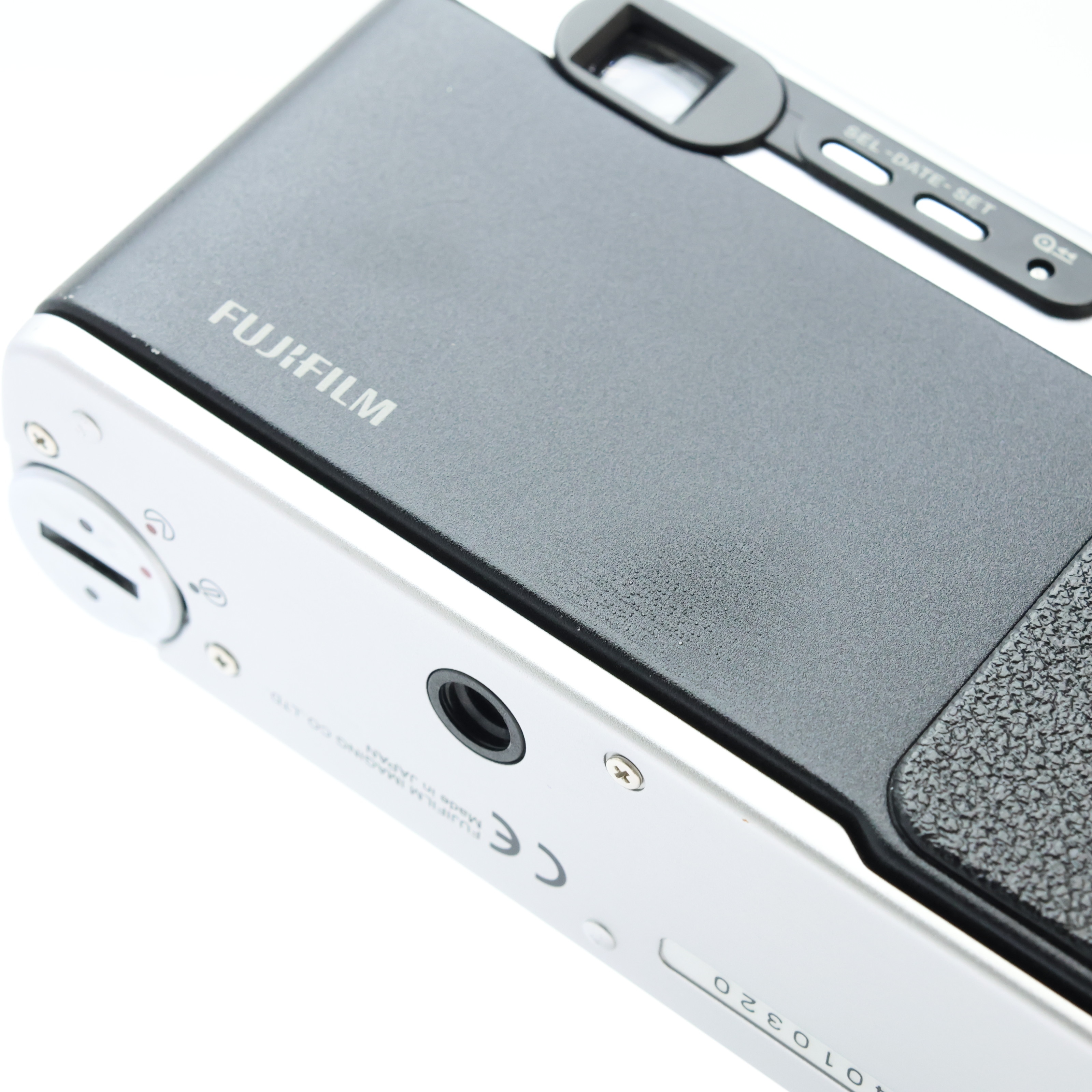 中古)FUJIFILM (フジフイルム) KLASSE W（商品ID：3717022837404）詳細