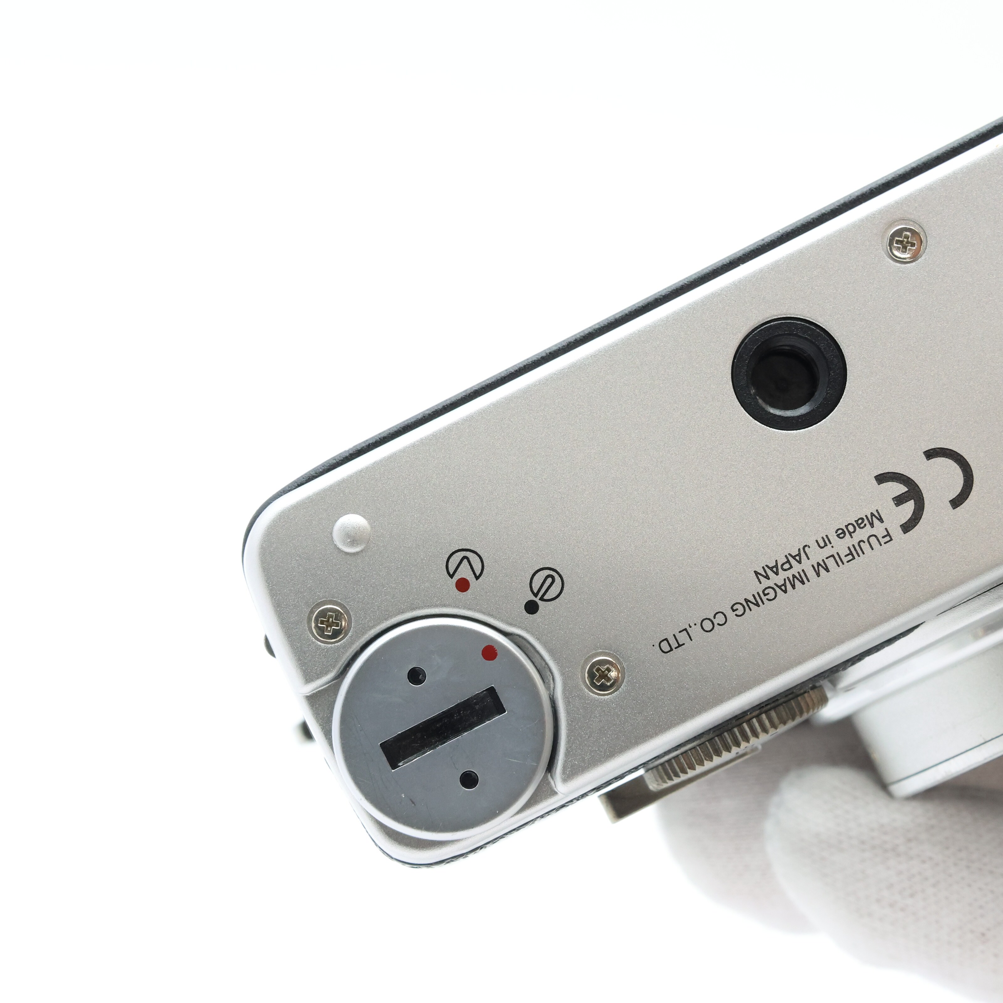 中古)FUJIFILM (フジフイルム) KLASSE W（商品ID：3717022837404）詳細