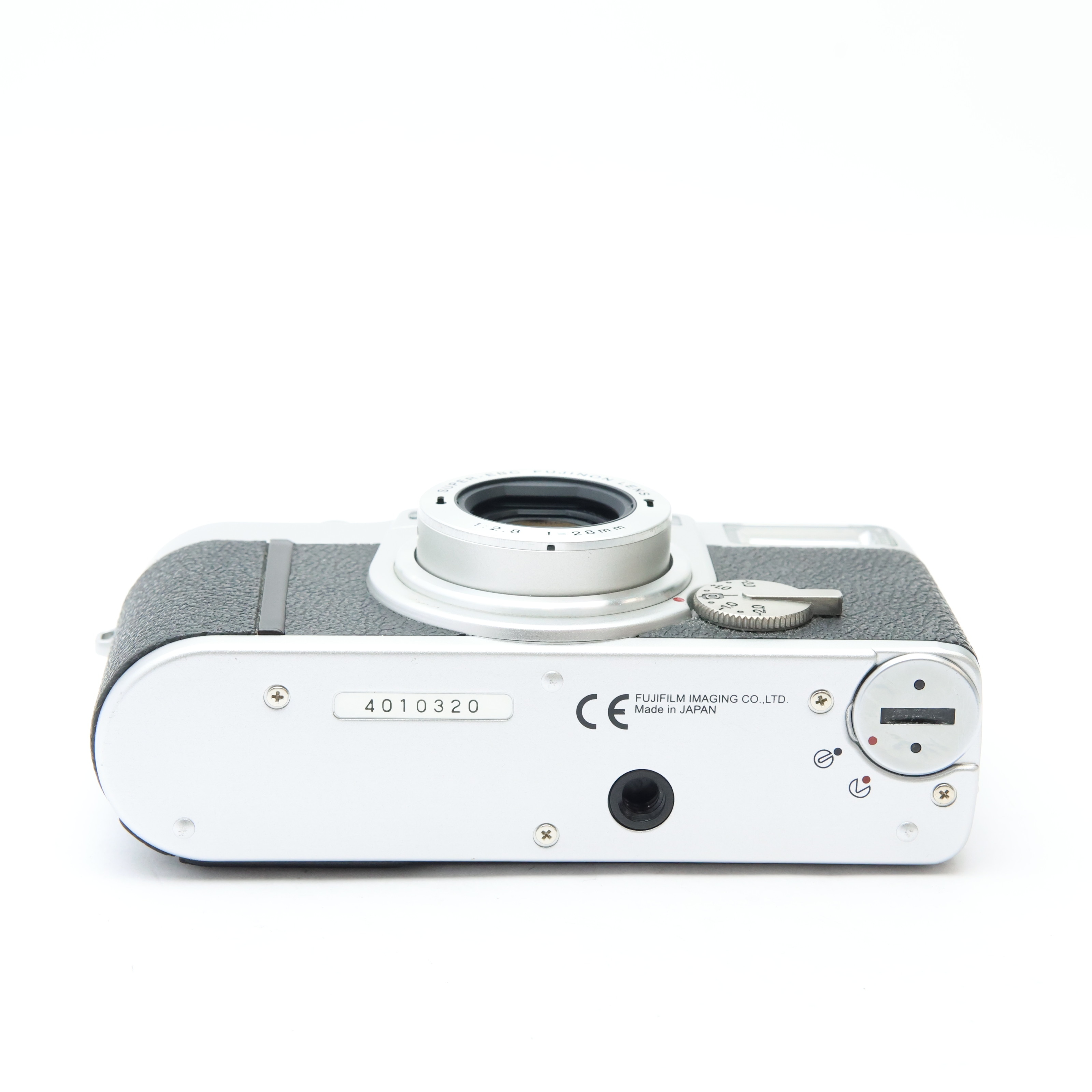 中古)FUJIFILM (フジフイルム) KLASSE W（商品ID：3717022837404）詳細