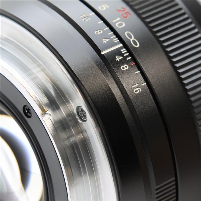 中古)Carl Zeiss (カールツァイス) Planar T* 50mm F1.4 ZE（キヤノン