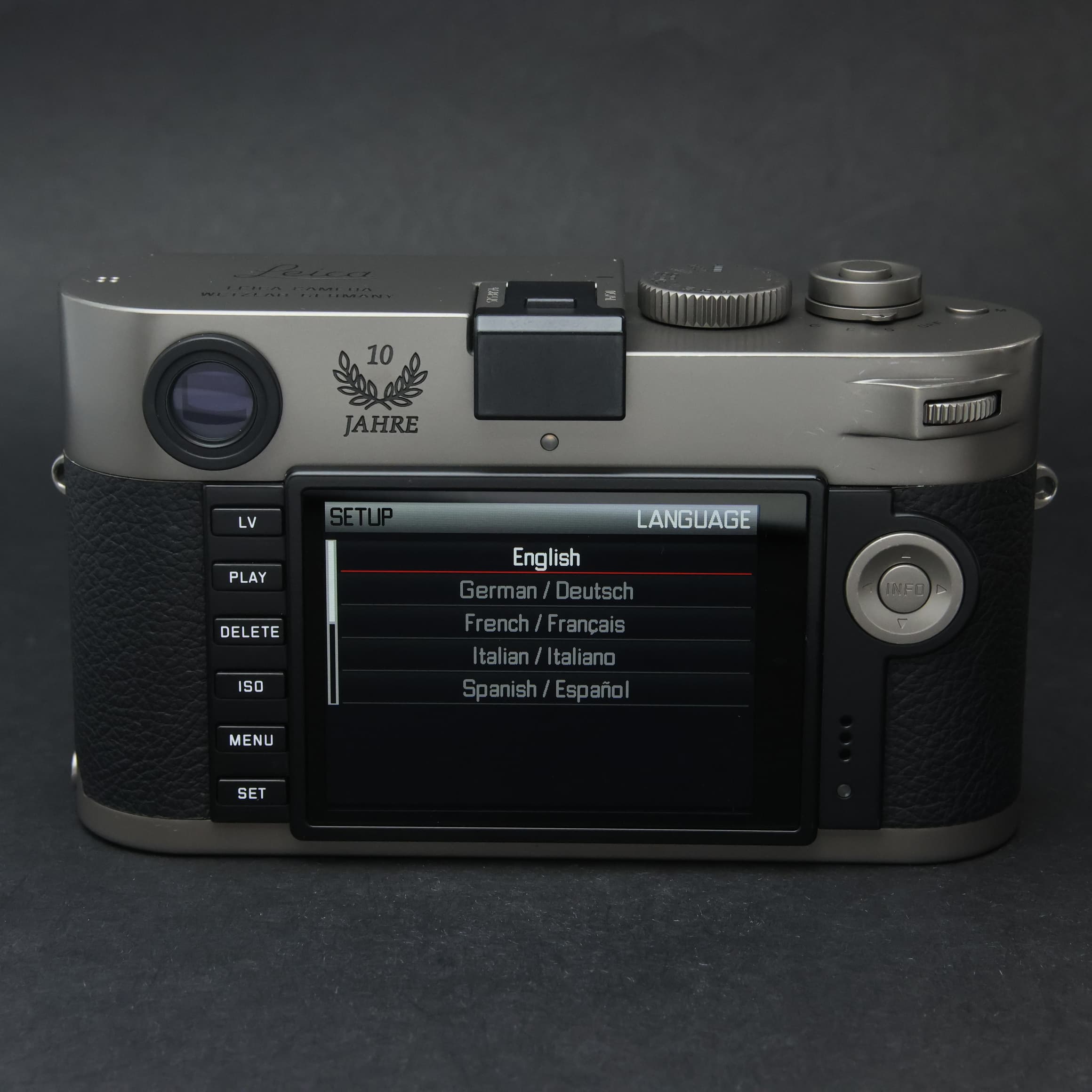 新品未開封 Leica ライカ 10周年記念 限定 非売品 レアデック 中古)Leica (ライカ) M-P(Typ240) Leica Store Ginza 10th Anniv