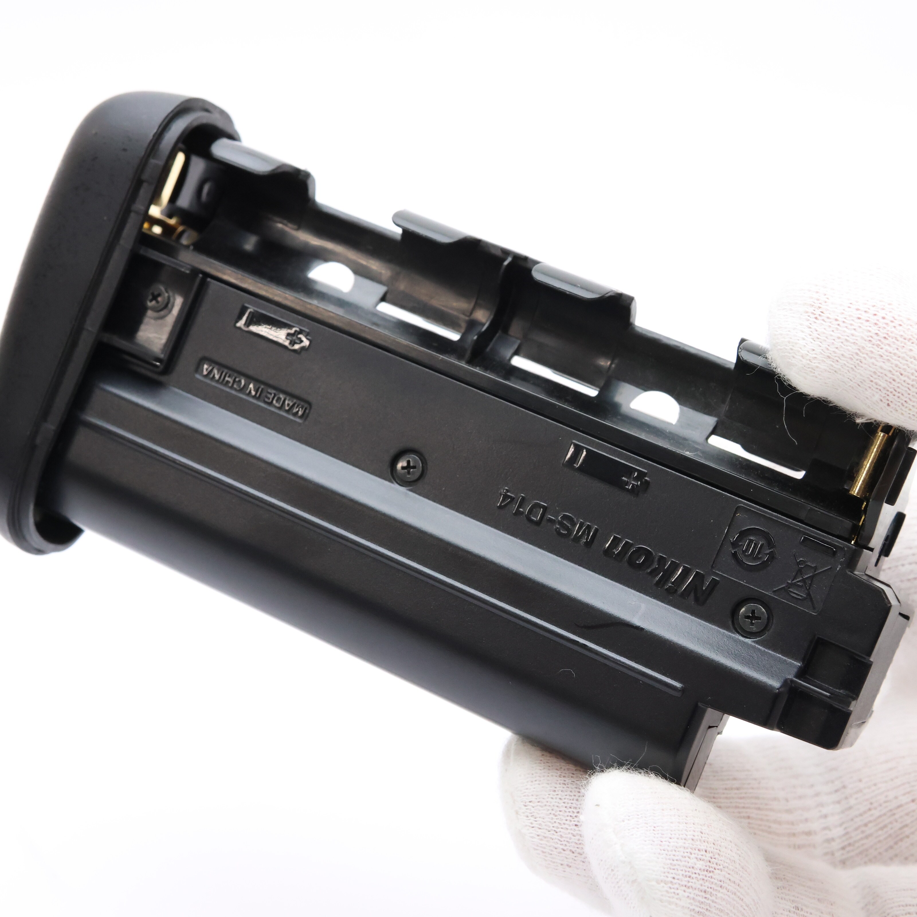 Nikon マルチパワーバッテリーパック MB-D16 未使用品 中古)Nikon (ニコン) マルチパワーバッテリーパック MB-D16（商品ID