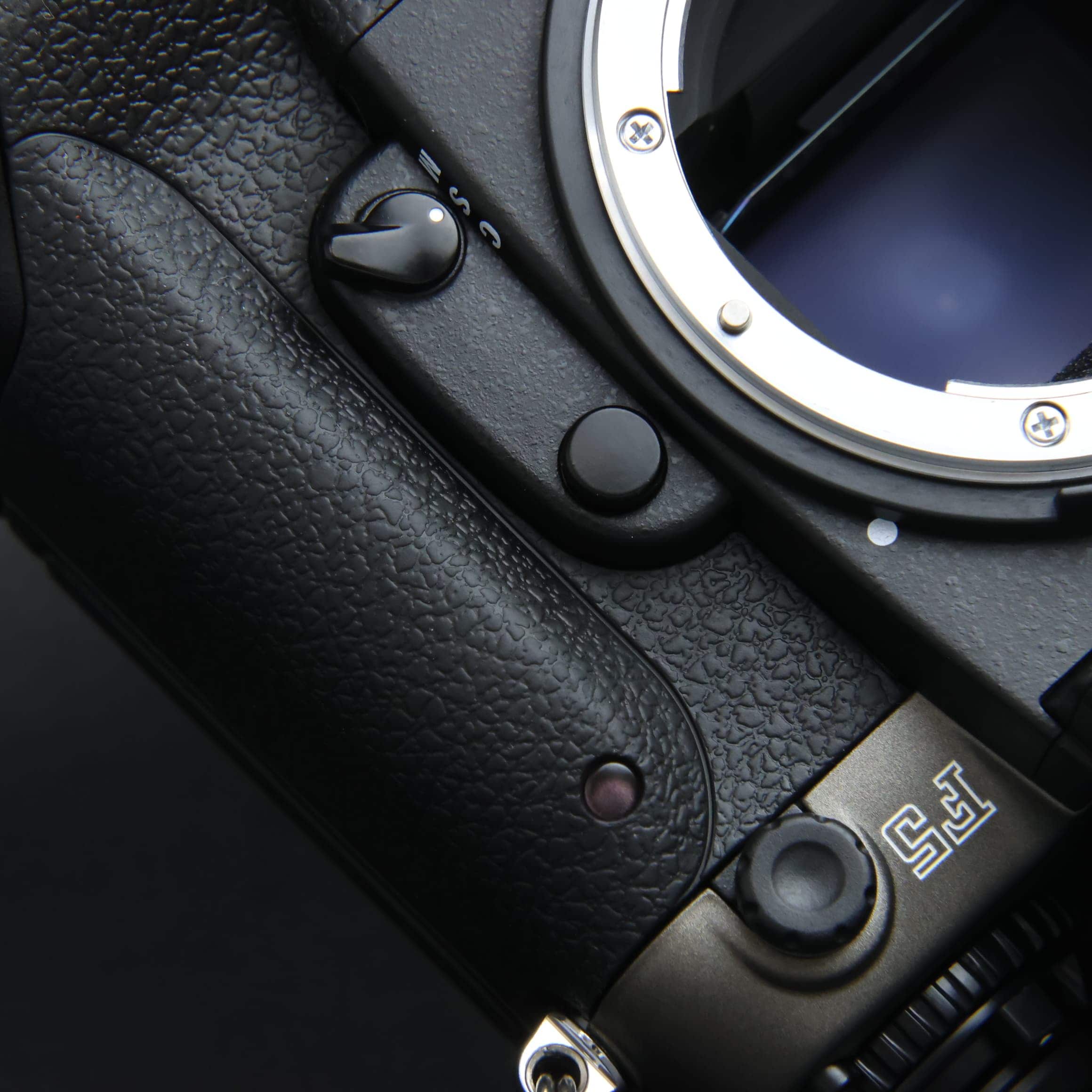 中古)Nikon (ニコン) F5 50th（商品ID：3717019199416）詳細ページ