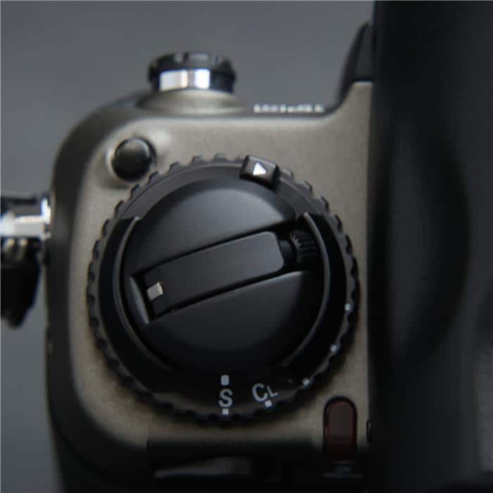 【美品セット】　ニコン　Nikon　F5 + 周辺機器 Amazon.co.jp: Nikon F5 ボディ : Electronics