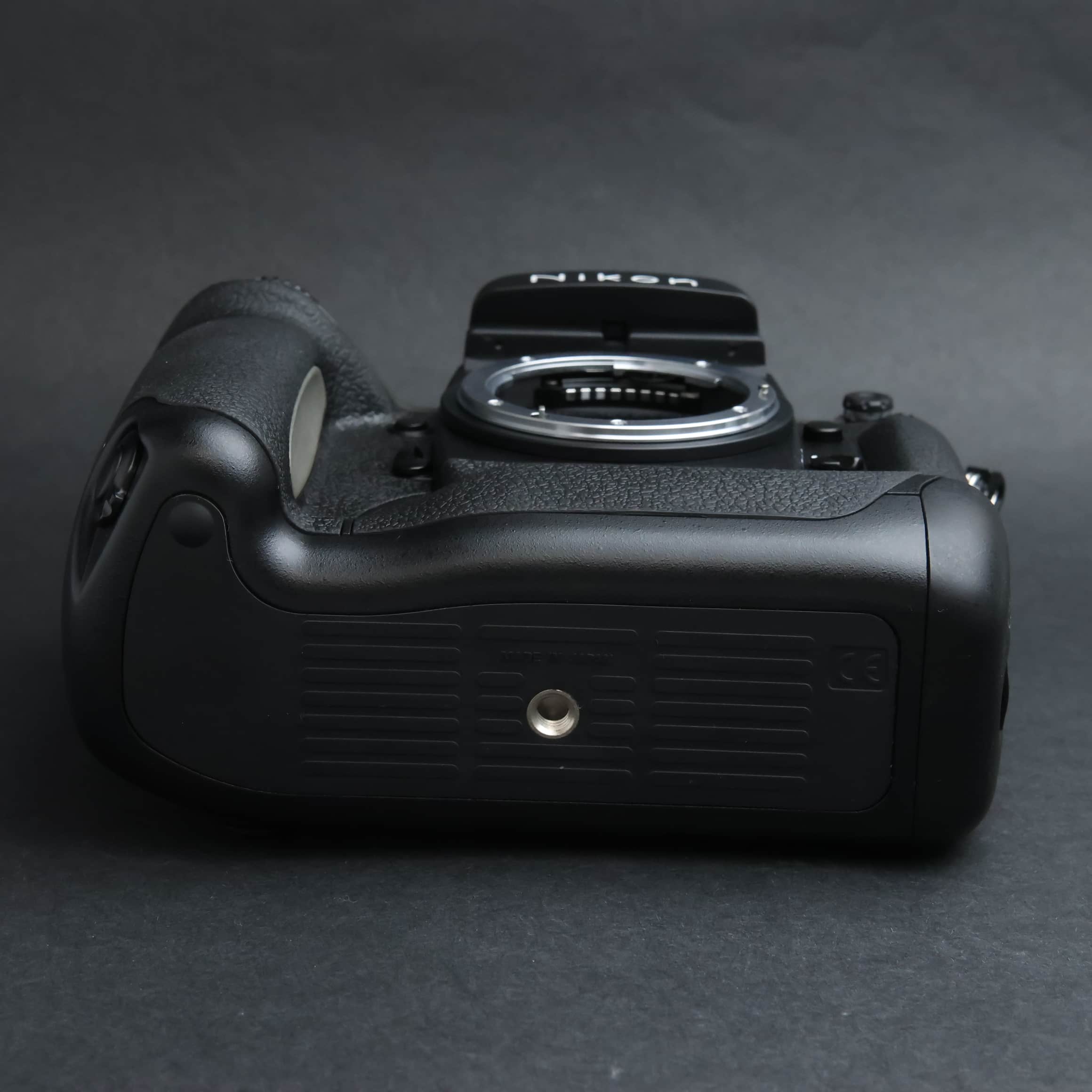 中古)Nikon (ニコン) F5 50th（商品ID：3717019199416）詳細ページ