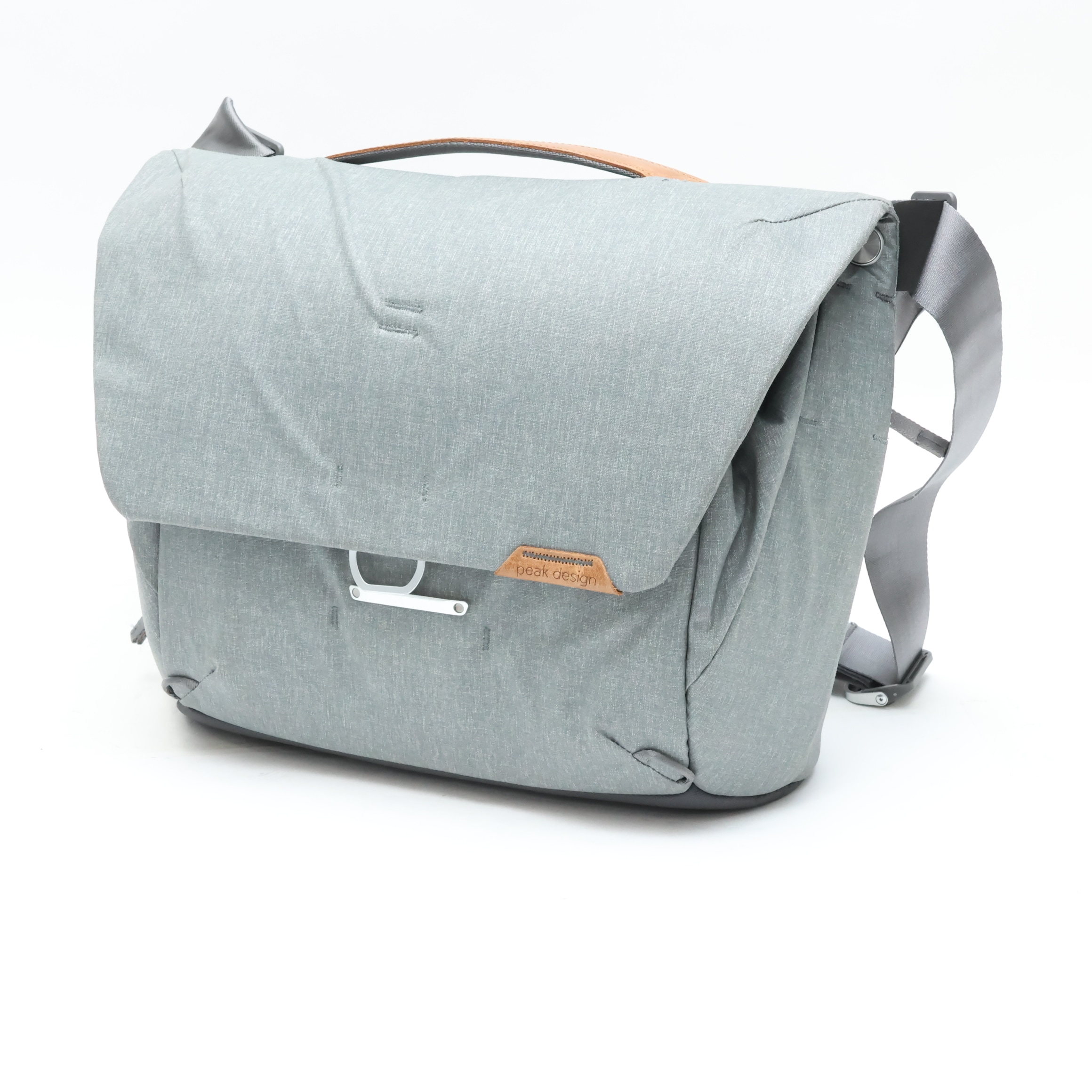 中古)peak design (ピークデザイン) エブリデイメッセンジャー13L BEDM