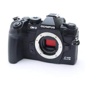 Olympus OM-D em1 mark2 カメラ Lumixレンズ付き ミラーレス一眼 OM-D：OLYMPUS OM-D E-M1 MarkII：カメラ製品