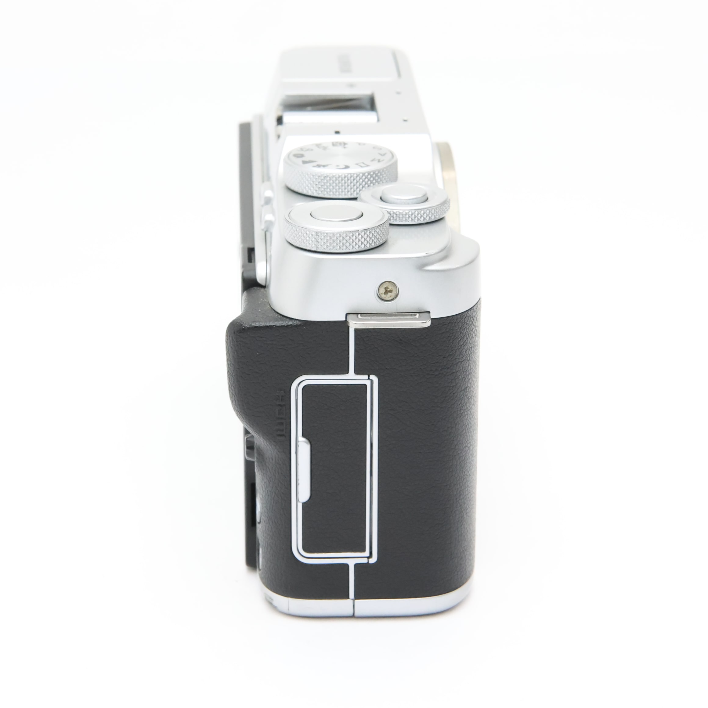 中古)FUJIFILM (フジフイルム) X-A7 ボディ シルバー（商品ID