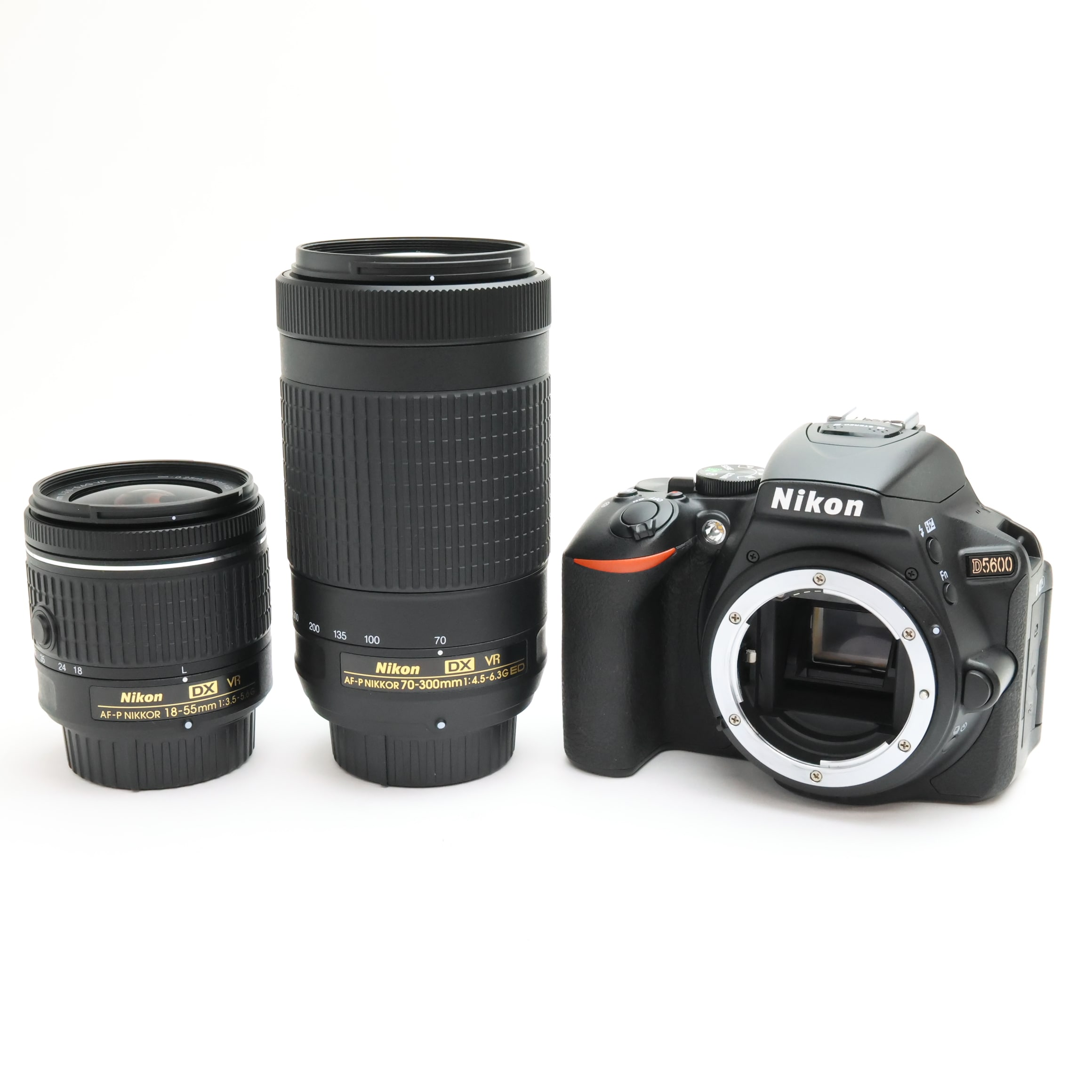 Nikon D5600 一眼レフ スマホ自動転送 カバーセット 中古)Nikon