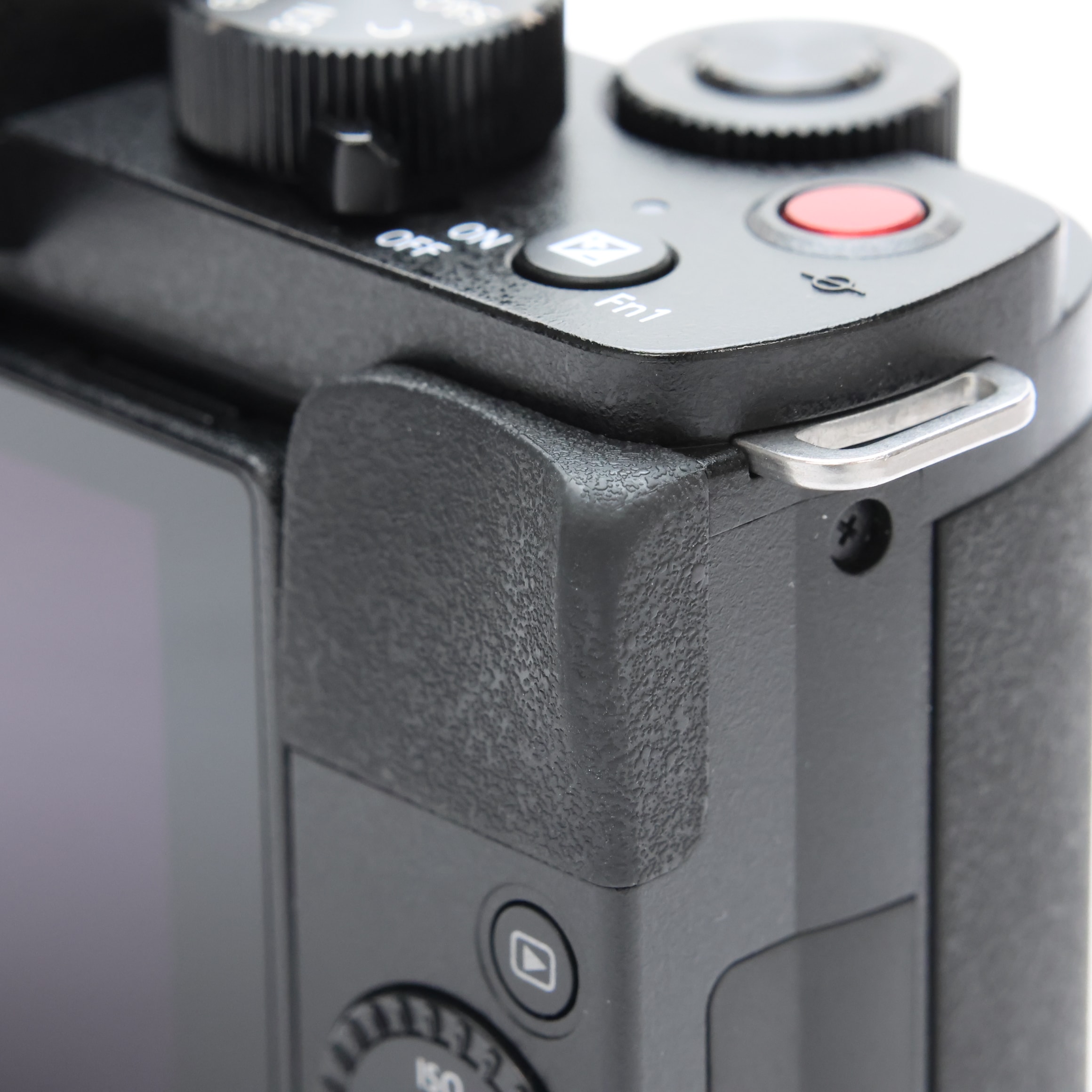 中古)Panasonic (パナソニック) LUMIX DC-G100D ボディ（商品ID