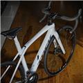 TREK (トレック) 2021モデル DOMANE SLR7 DISC 105 R7020 11S 52サイズ（165-174cm）ロードバイク