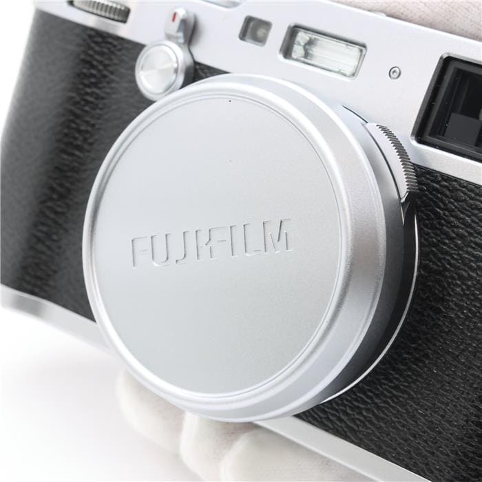 FUJIFILM x100F シルバー 富士フイルム FUJIFILM X100F シルバー 中古 C2120174815786
