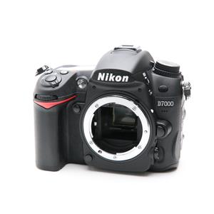 nikon d7000」「デジタルカメラ」「中古商品」の商品検索結果