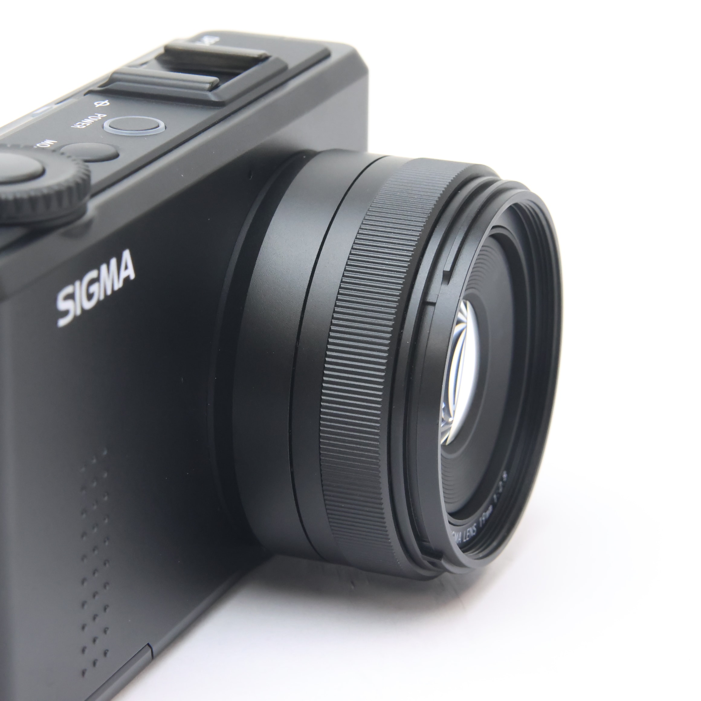 中古)SIGMA (シグマ) DP1 Merrill（商品ID：3717030647439）詳細ページ