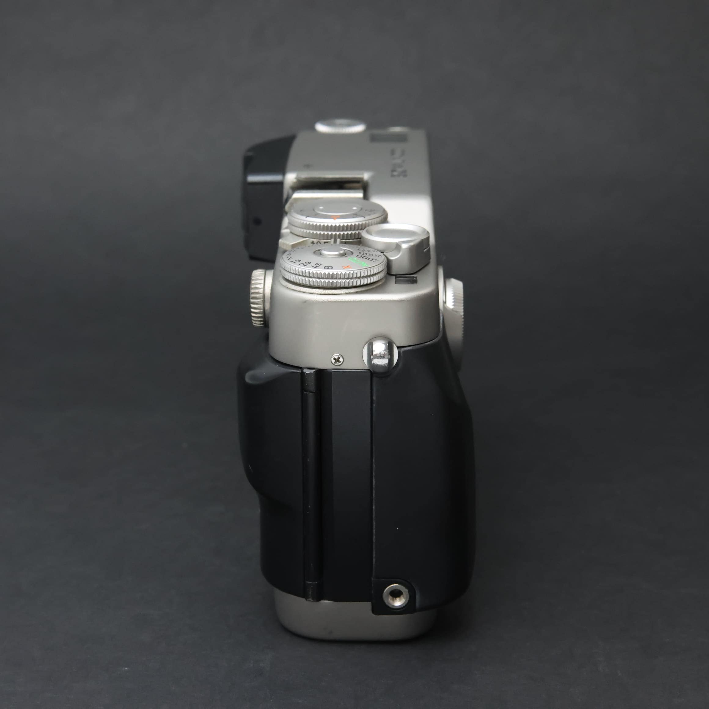 CONTAX G2 レンジファインダーカメラ シルバー 詳細ページ | デジタルカメラ、ミラーレスカメラ、交換レンズの総合